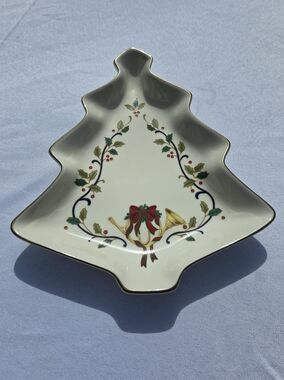 Mikasa Holiday Elegance Tree Candy Dish